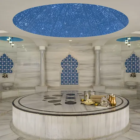 Royal Alhambra Palace סייד