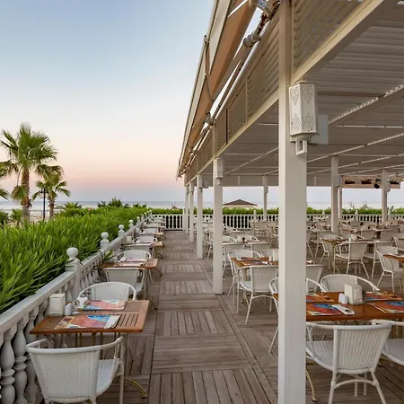 Royal Alhambra Palace Resort 5*