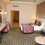 Royal Alhambra Palace Resort